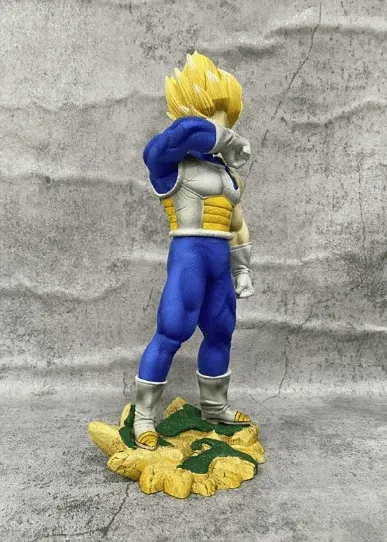 Figurine Dragon Ball Vegeta 28cm — photo 2